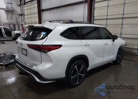 2021 Toyota Highlander Xse from USA, damaged, VIN 5TDJZRBH3MS120444